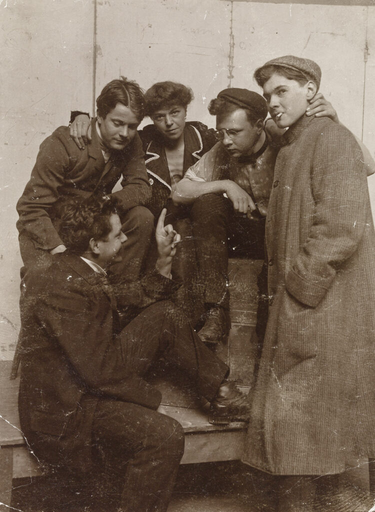 2. von rechts: Willi Baumeister mit seinen Mitstudierenden in Stuttgart an der Akademie der Bildenden Künste